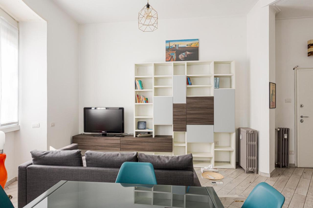 Spacious Retreat Steps From Lambrate Metro- Via Pacini Milano Eksteriør billede