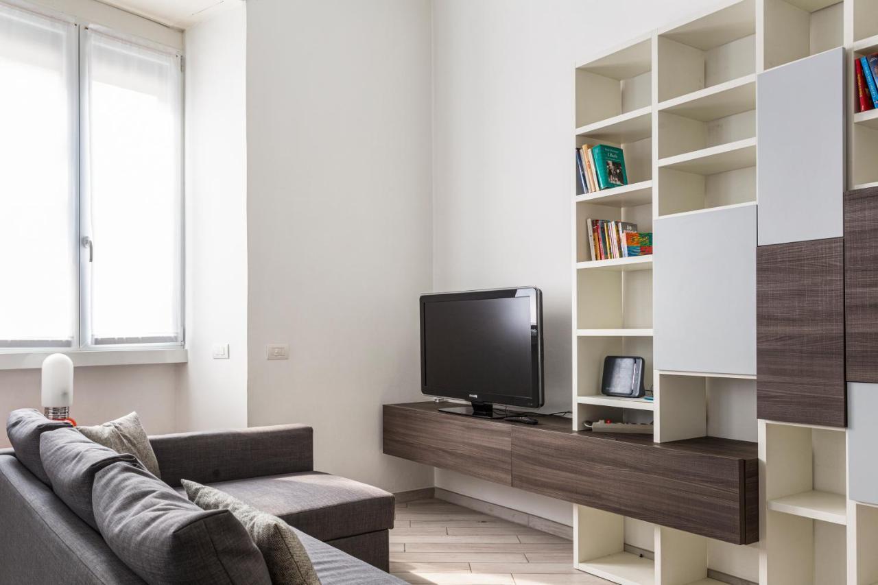 Spacious Retreat Steps From Lambrate Metro- Via Pacini Milano Eksteriør billede